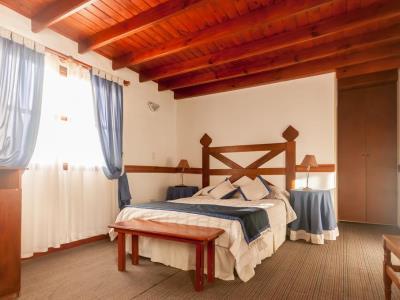 Austral By Dot Light 3*